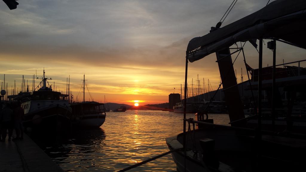 Apartment Trogir City Bagian luar foto
